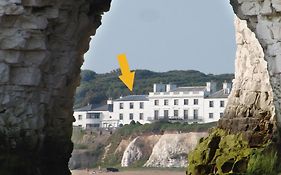 Broadstairs Beach Holiday Apartments, Opposite Kingsgate Bay With A Parking Space